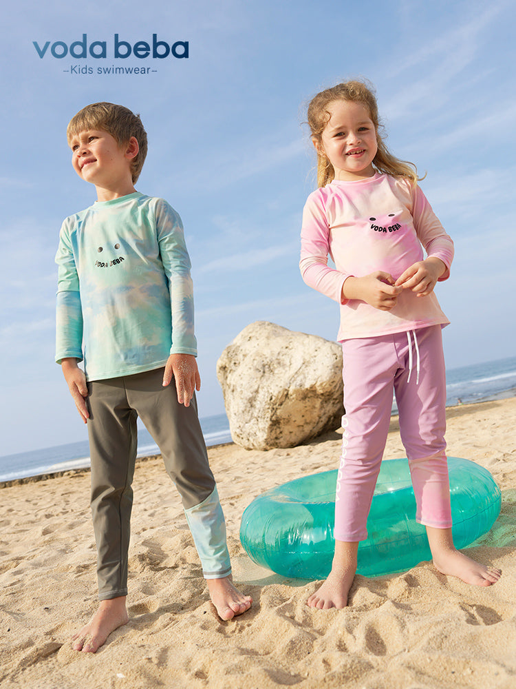 Two-piece sunscreen swimsuit for boys and girls