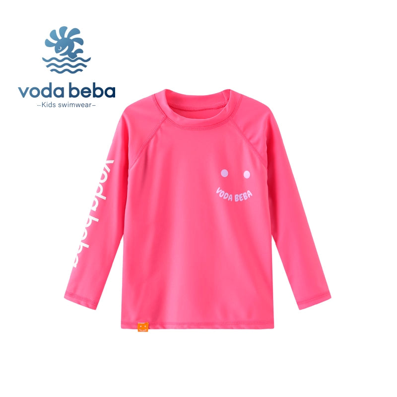 Bright-colored sunscreen long sleeved shirt