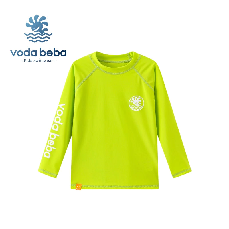 Bright-colored sunscreen long sleeved shirt